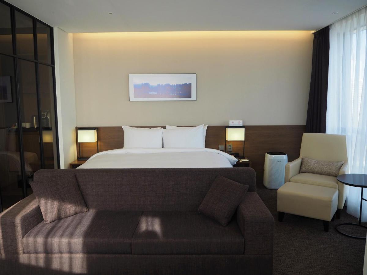 Ramada Encore By Wyndham Busan Haeundae Εξωτερικό φωτογραφία