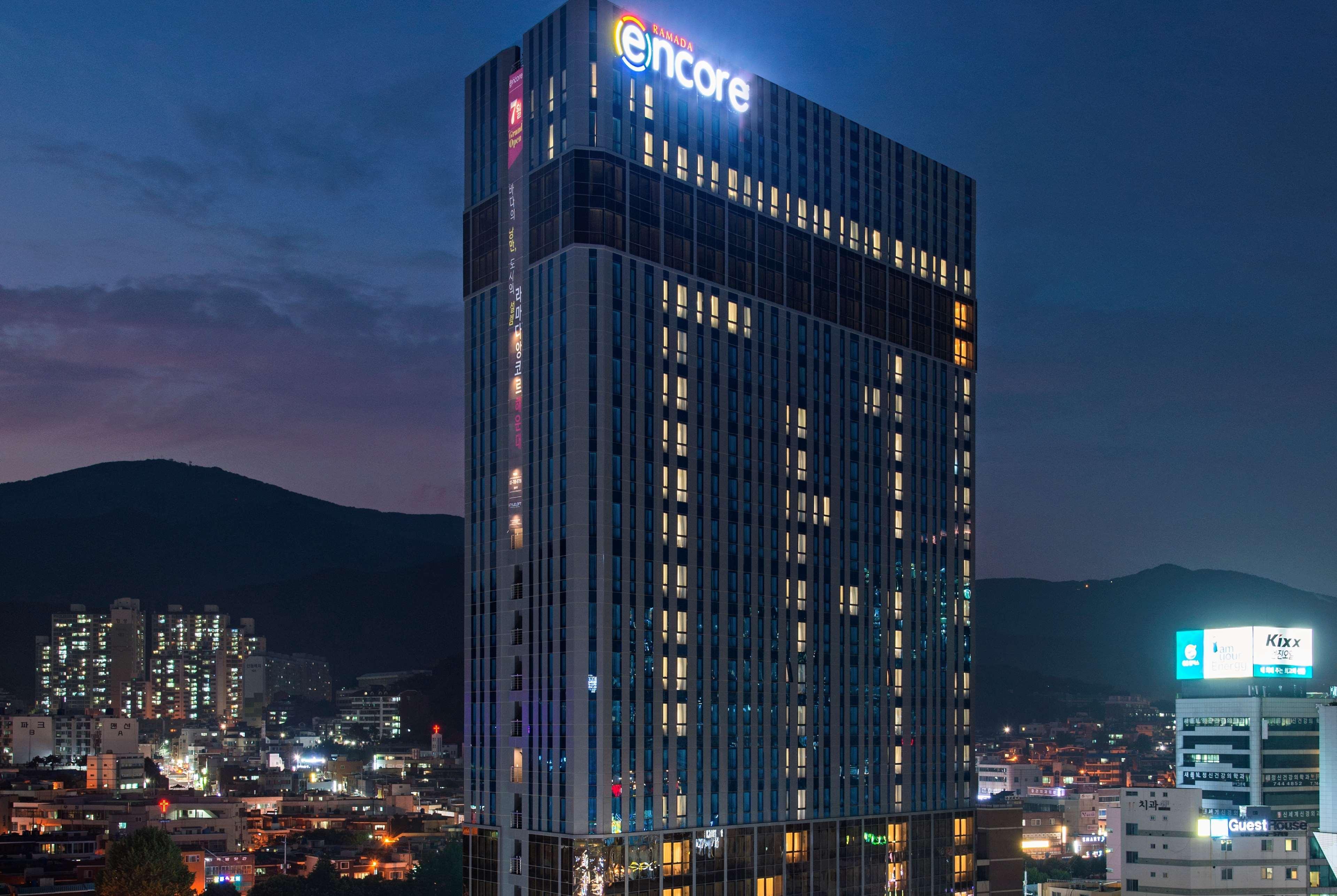 Ramada Encore By Wyndham Busan Haeundae Εξωτερικό φωτογραφία