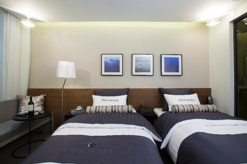 Ramada Encore By Wyndham Busan Haeundae Εξωτερικό φωτογραφία
