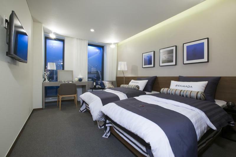 Ramada Encore By Wyndham Busan Haeundae Εξωτερικό φωτογραφία